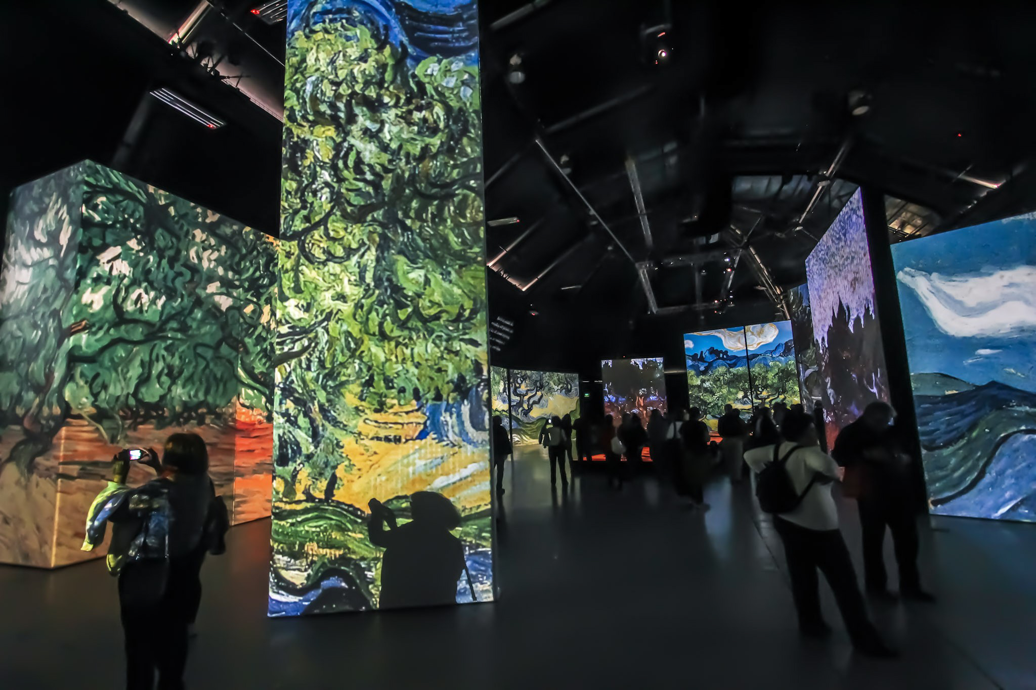 Van Gogh Alive Traveling Exhibition